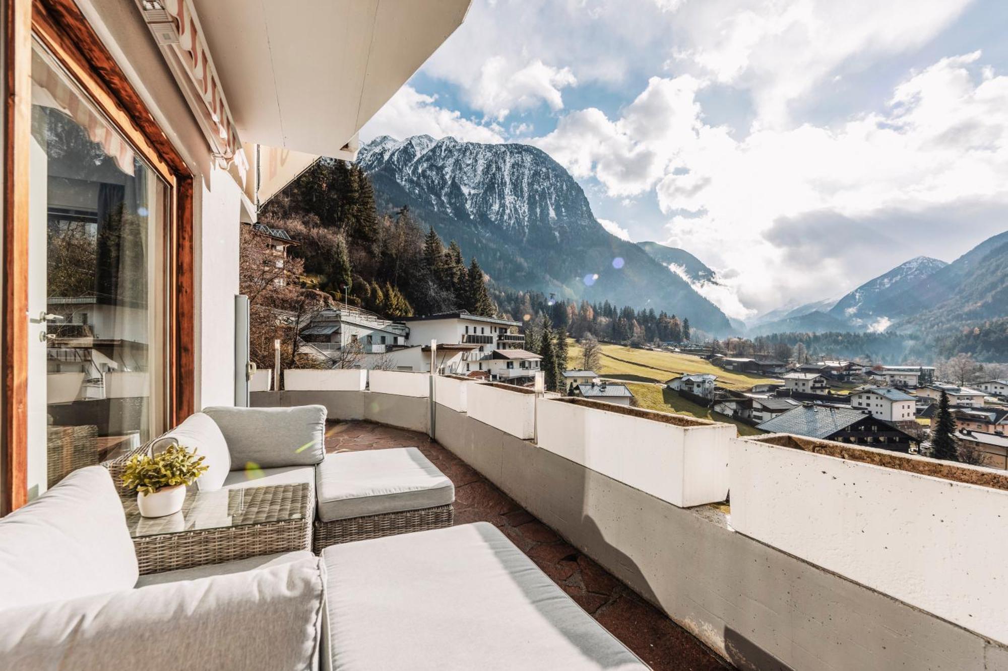 Herzblut Wohlfuehl Appartements Oetz Exteriör bild